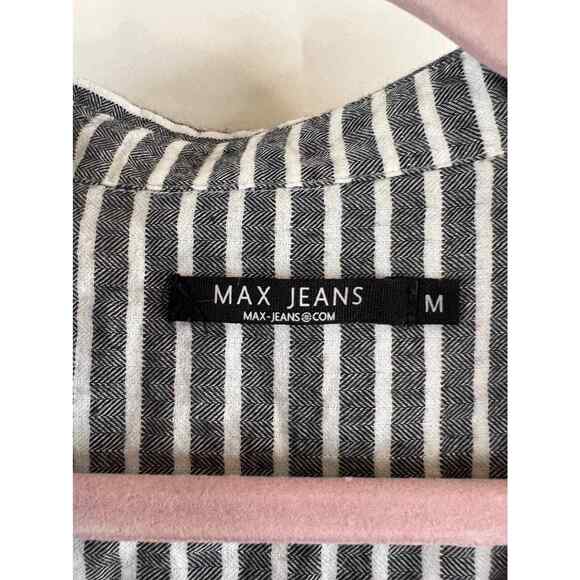 Max Jeans Grey and White Striped Top Size Medium - Picture 2 of 4